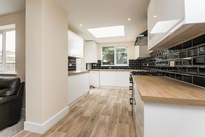 Photo 18- click for photo gallery